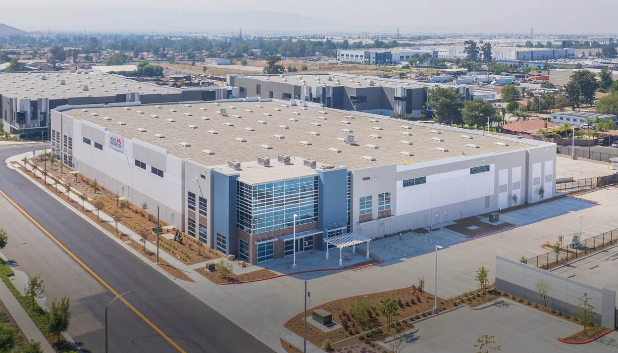 Fontana Gateway Commerce Center